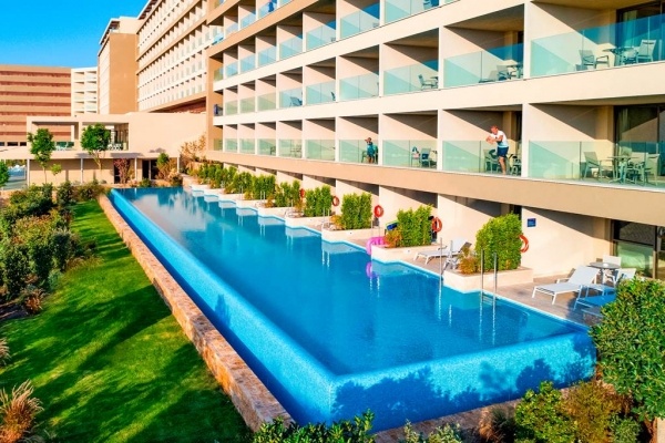 Hotel Amada Colossos Resort ***** UAI, egyénileg